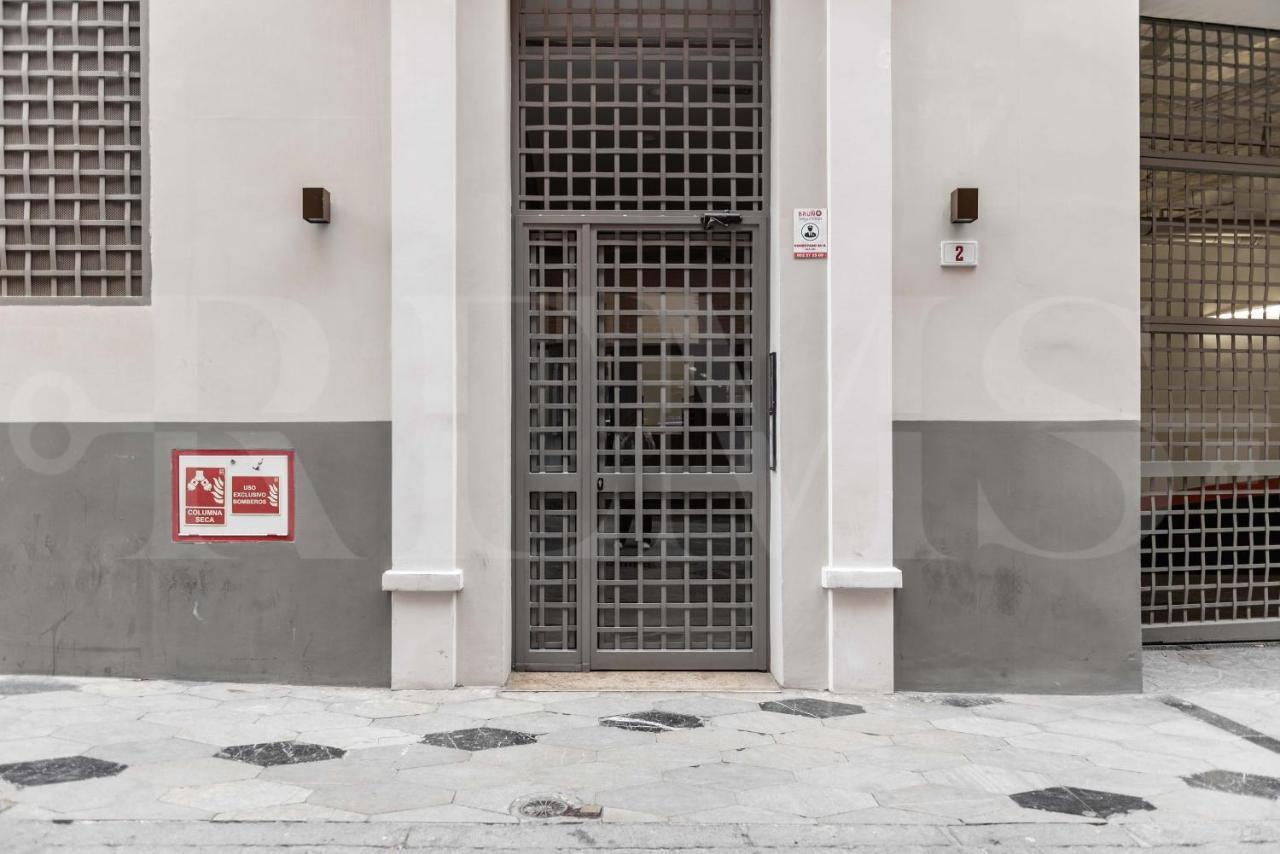 Dreamy Mediterranean Apartment With Parking - Center By Rems Málaga Exteriör bild